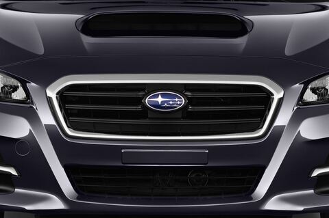 Subaru Levorg (Baujahr 2017) Sport 5 Türen Kühlergrill und Scheinwerfer