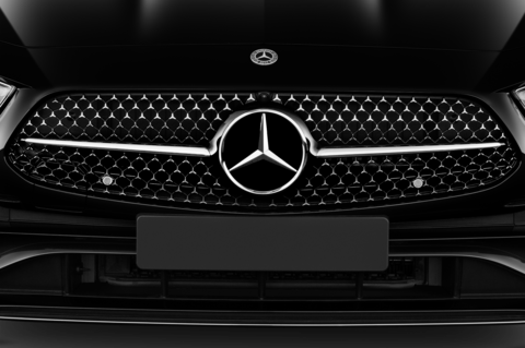 Mercedes CLS Coupe (Baujahr 2022) - 4 Türen Kühlergrill und Scheinwerfer