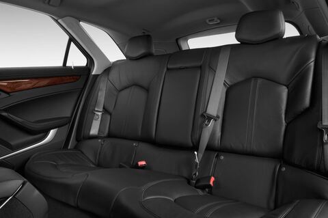 Cadillac CTS (Baujahr 2011) Sport Luxury 5 Türen Rücksitze