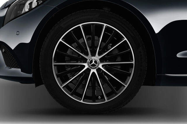 Mercedes C Class T-Modell (Baujahr 2019) Avantgarde 5 Türen Reifen und Felge