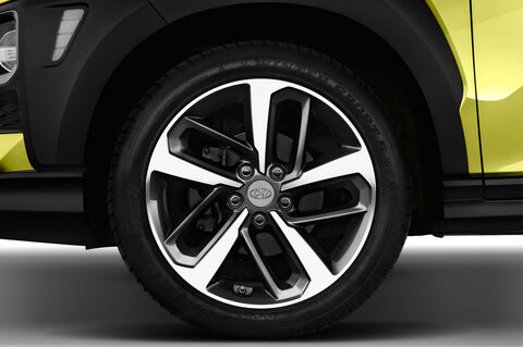 Hyundai Kona (Baujahr 2018) Premium 5 Türen Reifen und Felge