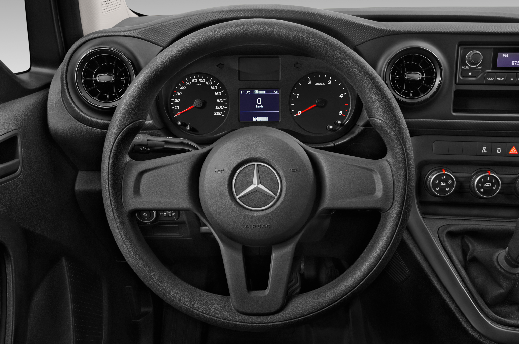 Mercedes Citan Furgon (Baujahr 2023) Pro 4 Türen Lenkrad