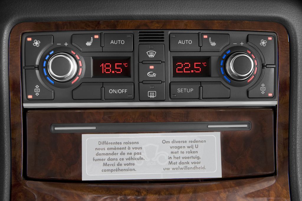 Audi A8 L (Baujahr 2010) - 4 Türen Radio und Infotainmentsystem
