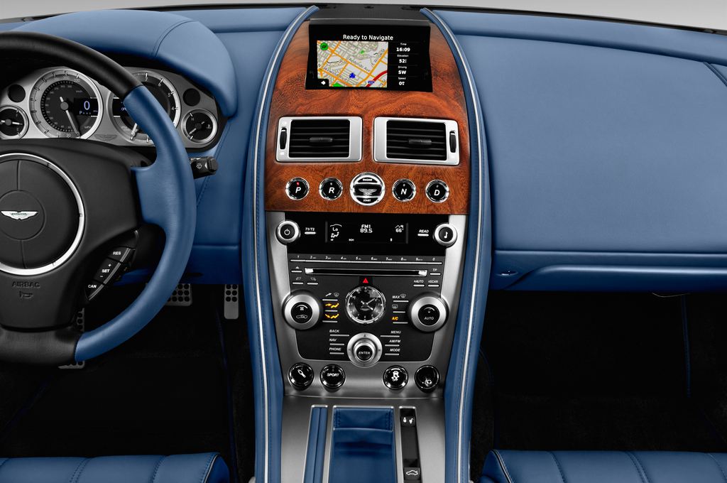 Aston Martin DB9 (Baujahr 2016) - 2 Türen Mittelkonsole