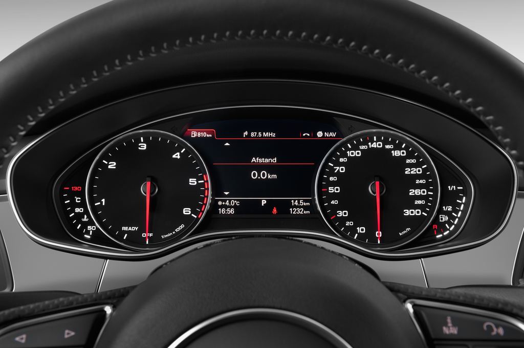 Audi A6 (Baujahr 2015) S Line 5 Türen Tacho und Fahrerinstrumente