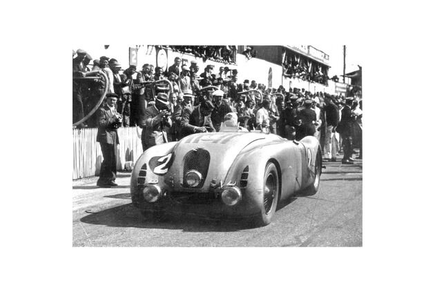 Bugatti feiert seine Helden: „Les Légendes de Bugatti“