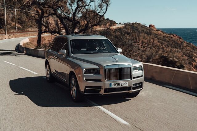 Fahrbericht: Rolls Royce Cullinan   - Königlich auf Abwegen