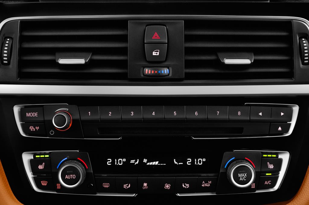 BMW 4 Series (Baujahr 2018) Luxury Line 4 Türen Temperatur und Klimaanlage