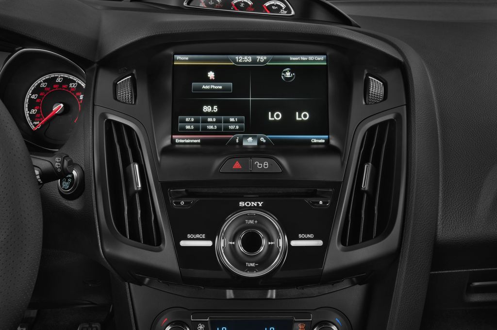 Ford Focus (Baujahr 2012) ST 5 Türen Radio und Infotainmentsystem