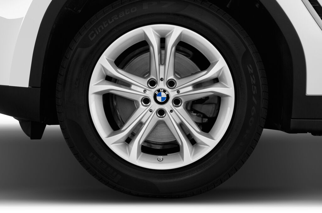 BMW X3 (Baujahr 2019) xLine 5 Türen Reifen und Felge