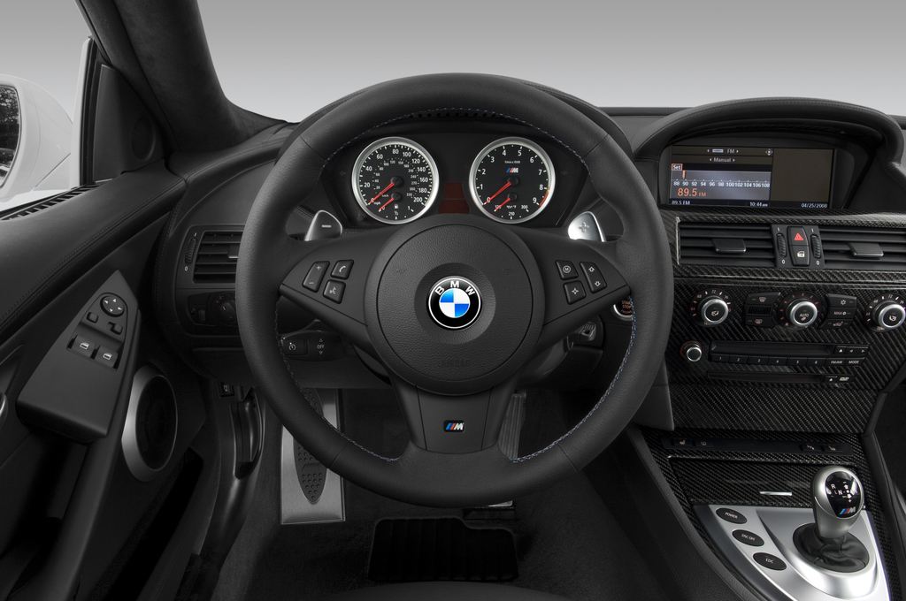 BMW M6 (Baujahr 2010) M6 2 Türen Lenkrad