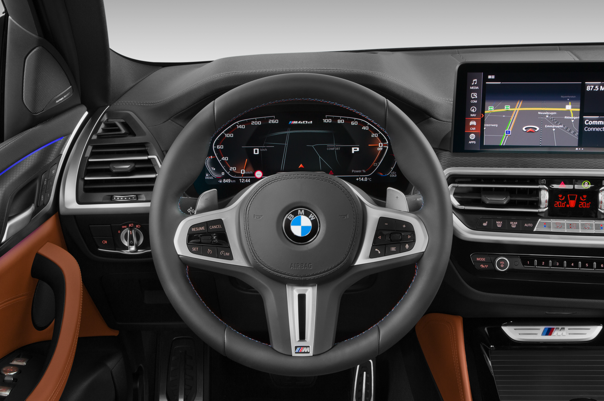 BMW X4 (Baujahr 2023) M40d 5 Türen Lenkrad