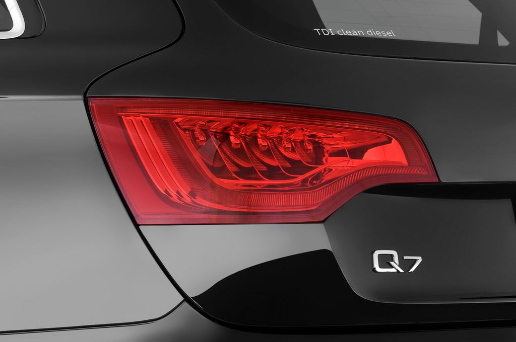 Audi Q7 (Baujahr 2011) - 5 Türen Rücklicht