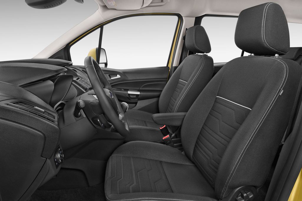 Ford Tourneo Connect (Baujahr 2015) Titanium 5 Türen Vordersitze