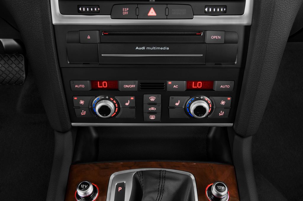 Audi Q7 (Baujahr 2011) - 5 Türen Temperatur und Klimaanlage