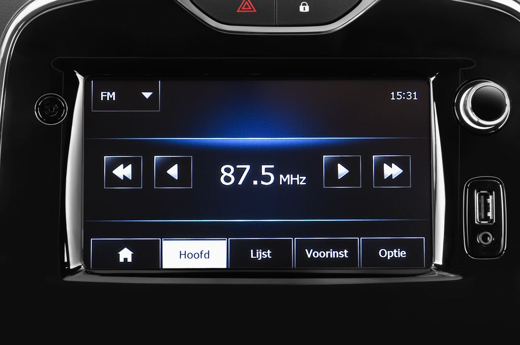 Renault Clio Grandtour (Baujahr 2013) Energy 5 Türen Radio und Infotainmentsystem