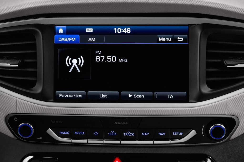 Hyundai IONIQ plug-in Hybrid (Baujahr 2017) Premium 5 Türen Radio und Infotainmentsystem