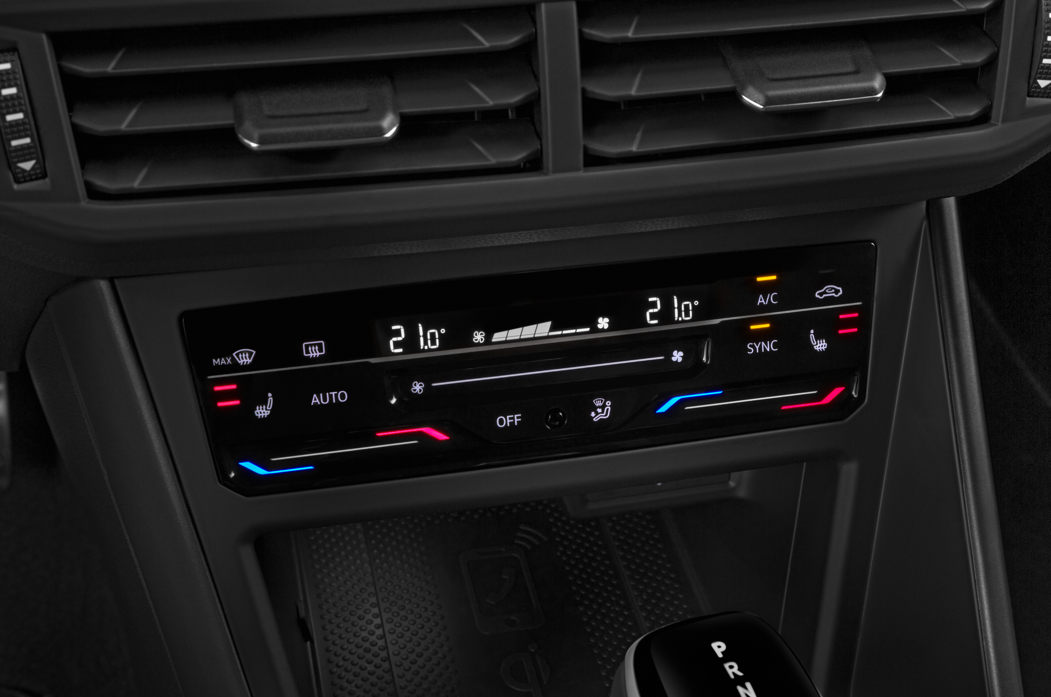 Volkswagen Taigo (Baujahr 2022) R-Line 5 Türen Temperatur und Klimaanlage