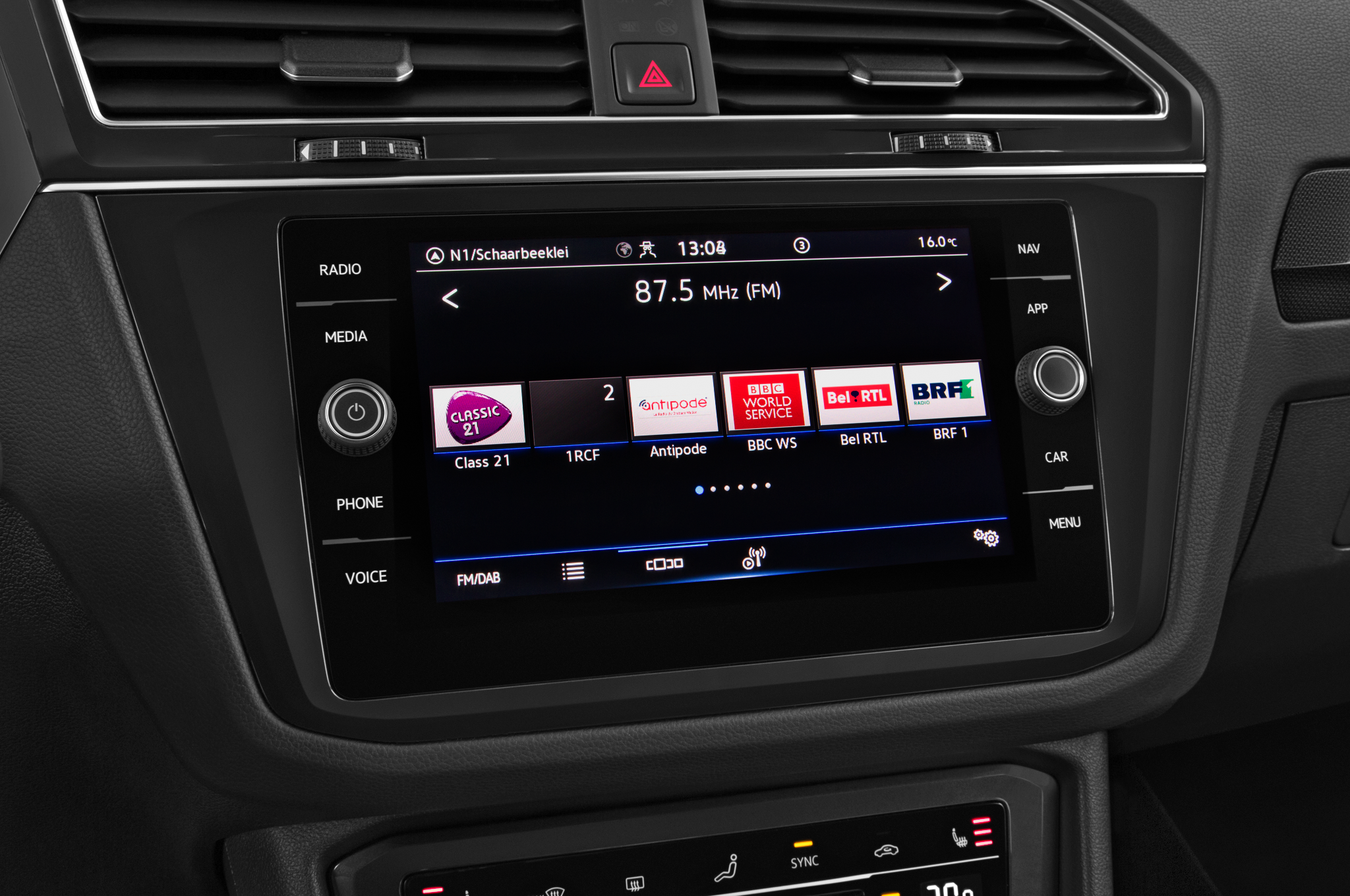 Volkswagen Tiguan (Baujahr 2021) Elegance 5 Türen Radio und Infotainmentsystem