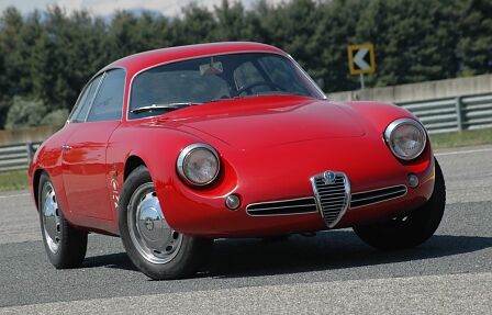 100 Jahre Alfa Romeo - Schlankes Julchen