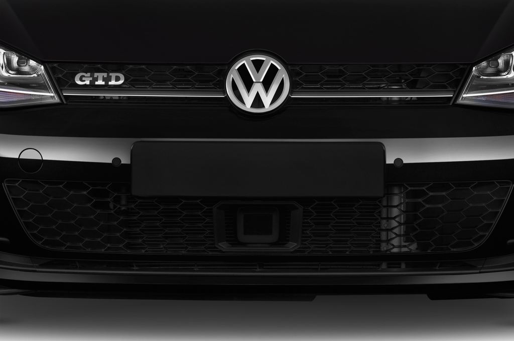 Volkswagen Golf (Baujahr 2015) GTD 5 Türen Kühlergrill und Scheinwerfer