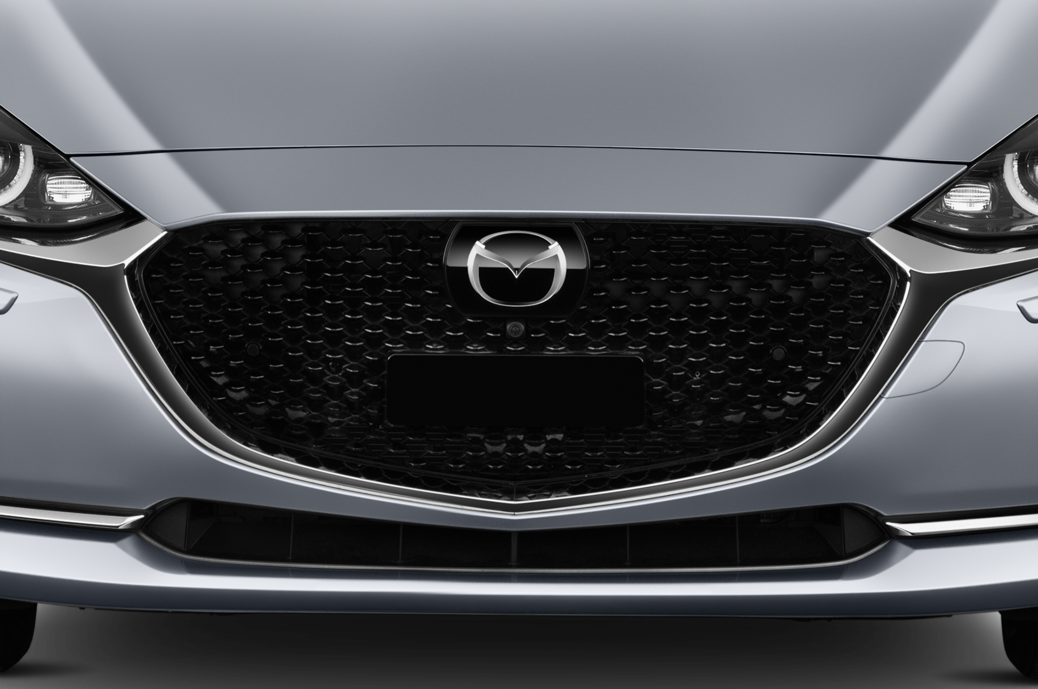 Mazda Mazda2  (Baujahr 2020) Sports-Line 5 Türen Kühlergrill und Scheinwerfer