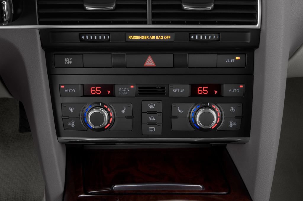 Audi A6 (Baujahr 2010) - 5 Türen Temperatur und Klimaanlage