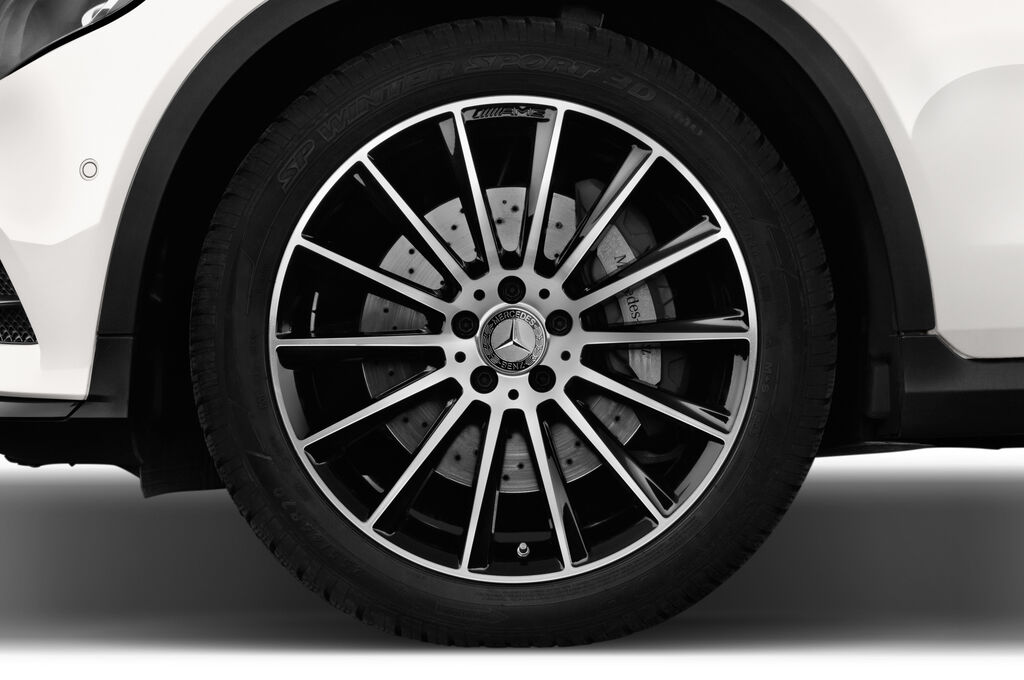 Mercedes GLC Coupe (Baujahr 2018) AMG Line 5 Türen Reifen und Felge