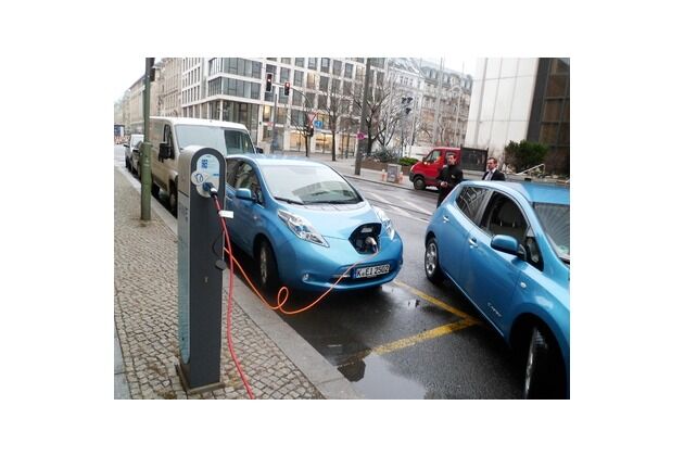 Vorstellung Nissan Leaf: Deutschland-Start für Nissans E-Auto