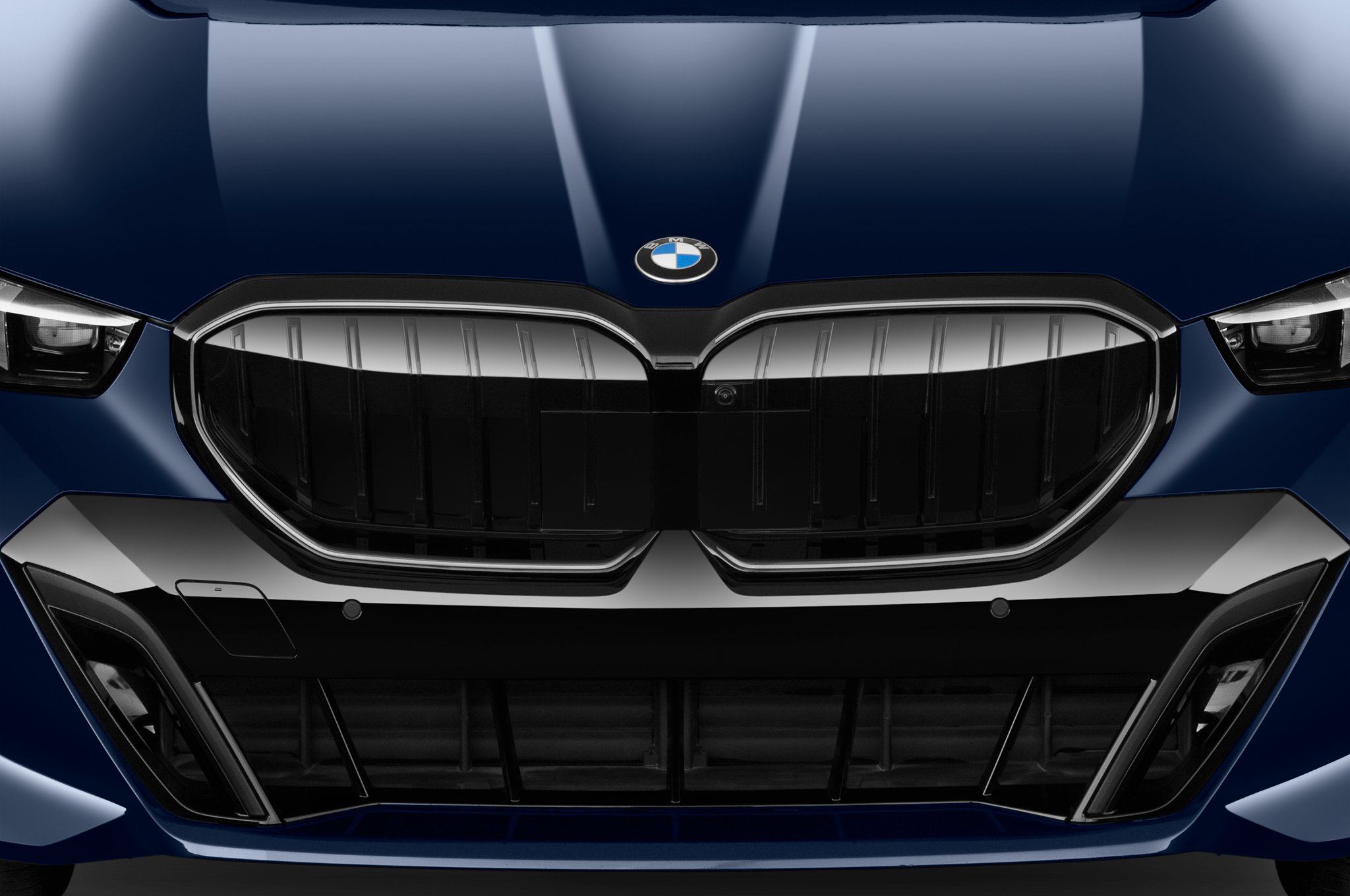 BMW 5 Series (Baujahr 2024) M Sport 4 Türen Kühlergrill und Scheinwerfer