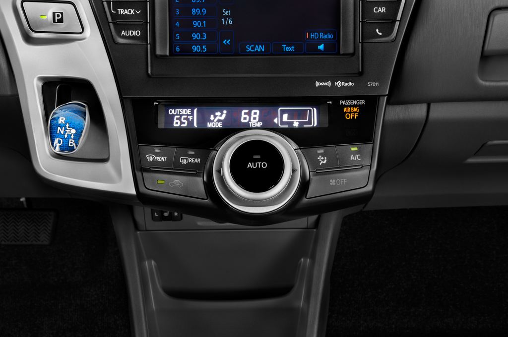 Toyota Prius+ (Baujahr 2011) Life 5 Türen Temperatur und Klimaanlage