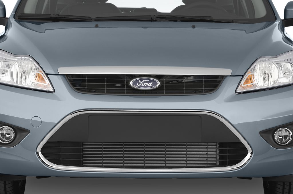 Ford Focus (Baujahr 2011) Ghia 5 Türen Kühlergrill und Scheinwerfer