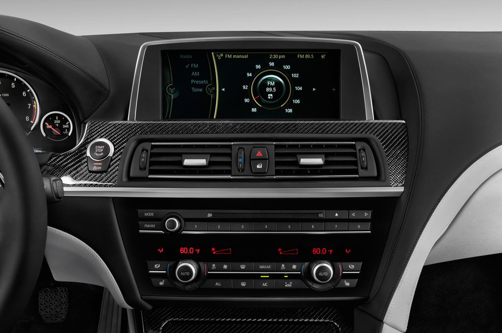 BMW M6 (Baujahr 2013) M6 2 Türen Radio und Infotainmentsystem