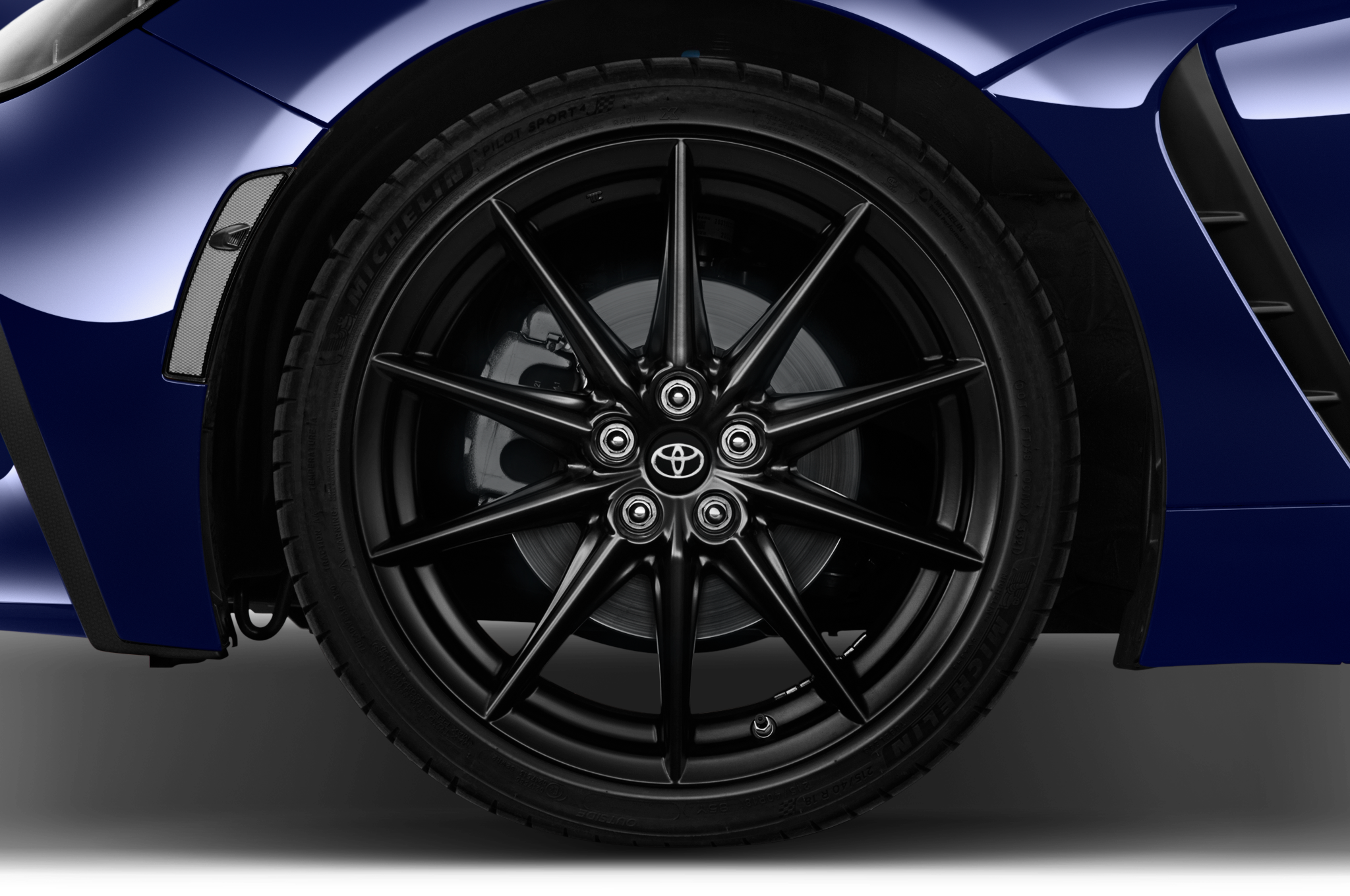 Toyota GR86 (Baujahr 2022) Sport 2 Türen Reifen und Felge