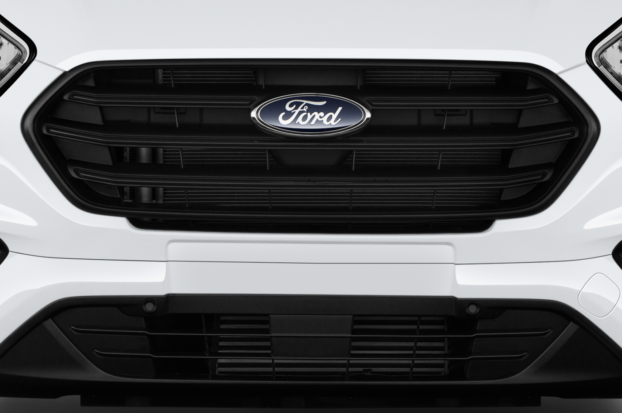Ford Transit Custom (Baujahr 2021) Trend 5 Türen Kühlergrill und Scheinwerfer