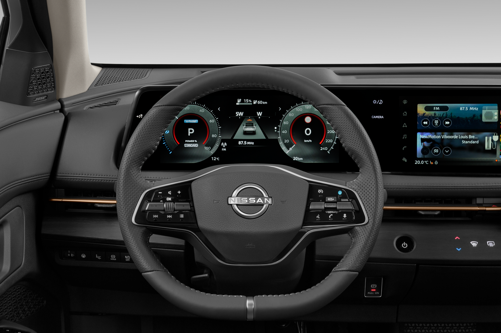 Nissan Ariya EV (Baujahr 2022) Evolve Pack 5 Türen Lenkrad