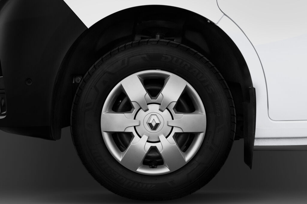 Renault Master (Baujahr 2020) Komfort 4 Türen Reifen und Felge