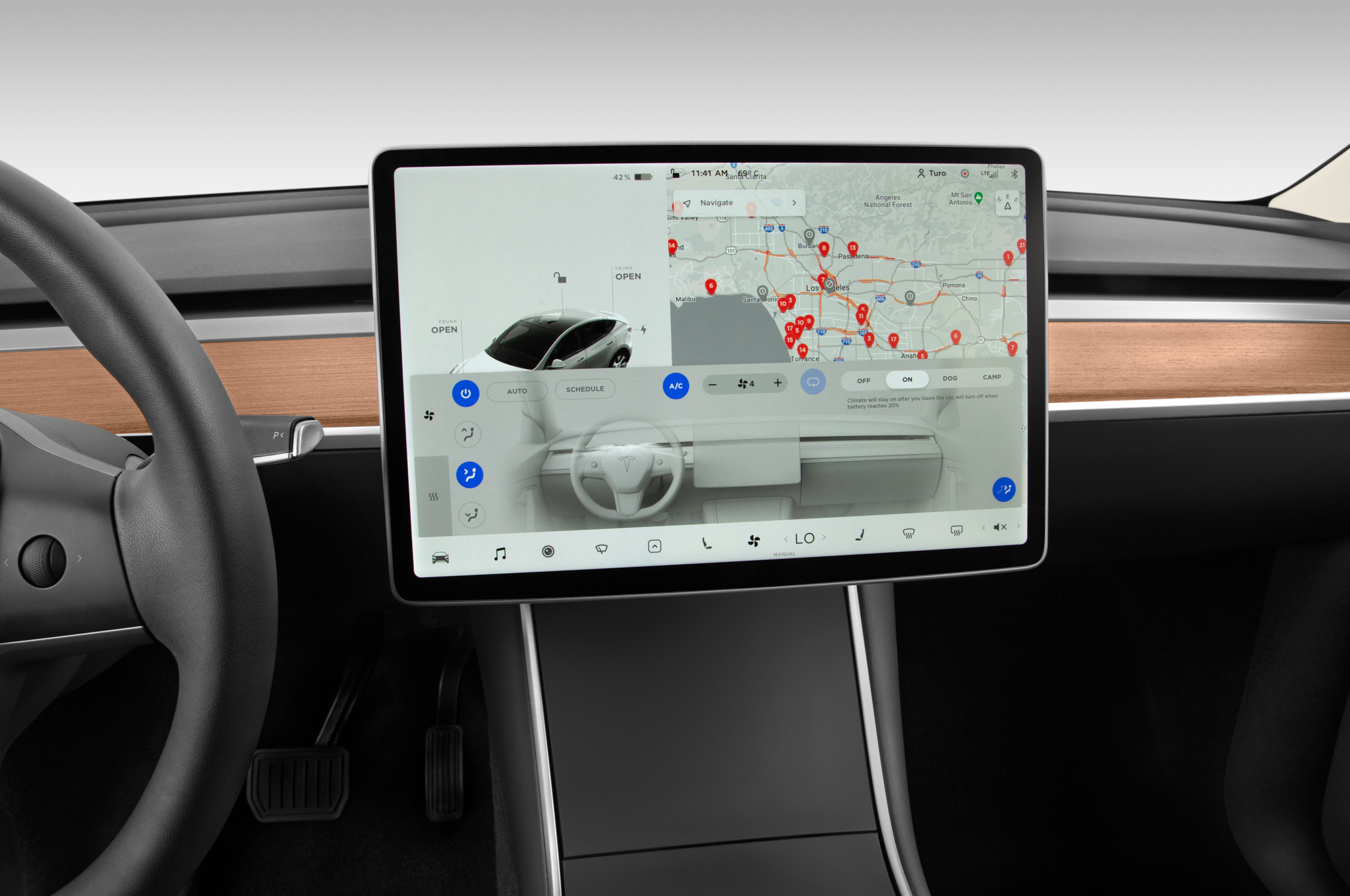 Tesla Model Y (Baujahr 2021) Long Range AWD 5 Türen Temperatur und Klimaanlage