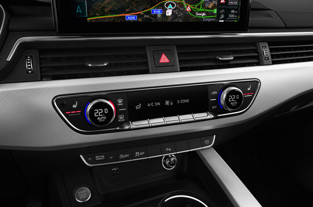 Audi A4 (Baujahr 2020) Advanced 4 Türen Temperatur und Klimaanlage
