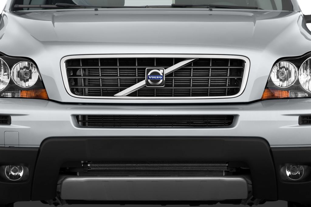 Volvo XC90 (Baujahr 2011) Executive 5 Türen Kühlergrill und Scheinwerfer