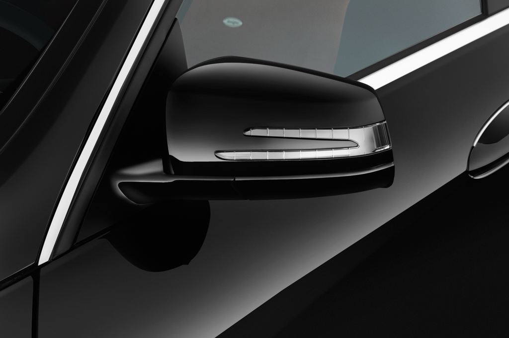 Mercedes E-Class (Baujahr 2015) Elegance 4 Türen Außenspiegel