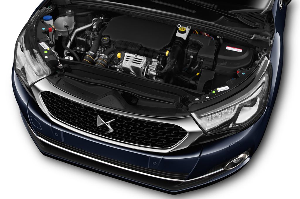 DS DS4 (Baujahr 2017) Opera Blue 5 Türen Motor
