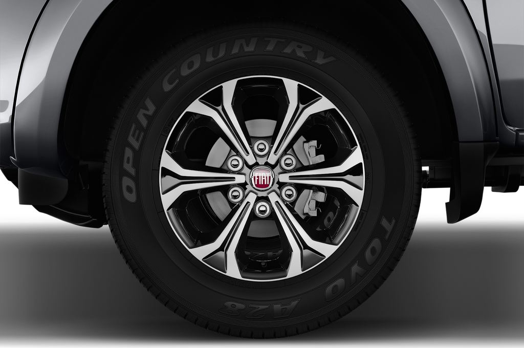 FIAT Fullback (Baujahr 2017) LX 4 Türen Reifen und Felge