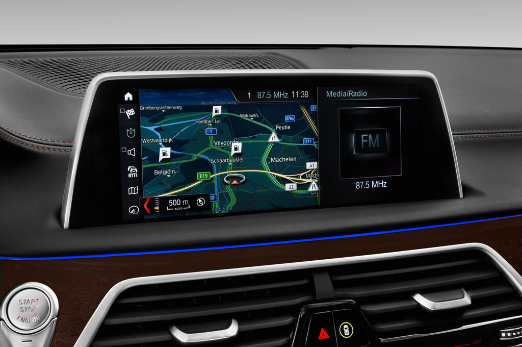 BMW 7 Series (Baujahr 2018) - 4 Türen Radio und Infotainmentsystem