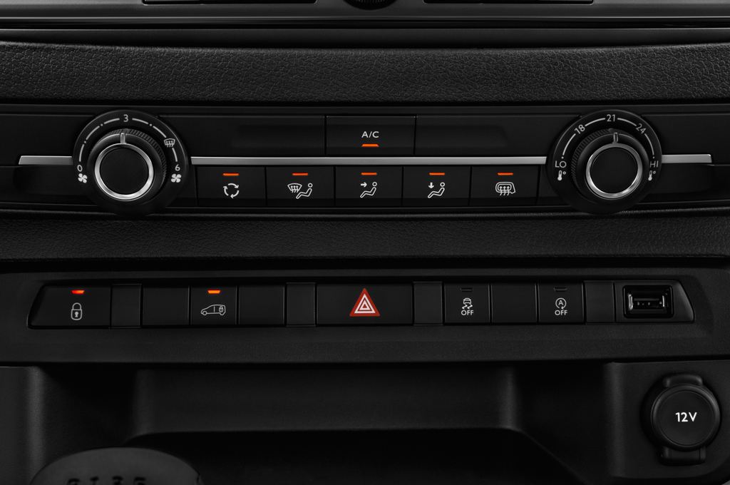 Peugeot Expert (Baujahr 2017) Premium 4 Türen Temperatur und Klimaanlage