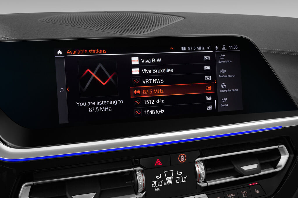 BMW Z4 (Baujahr 2019) Sport Line 2 Türen Radio und Infotainmentsystem