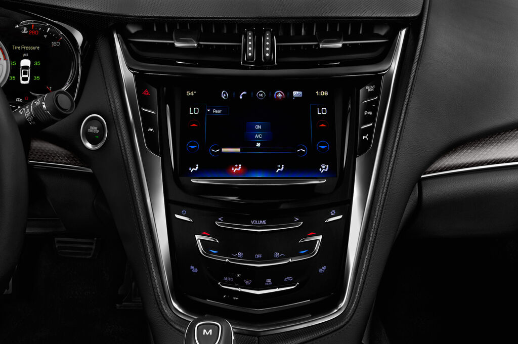 Cadillac CTS V (Baujahr 2019) Final Edition 4 Türen Temperatur und Klimaanlage