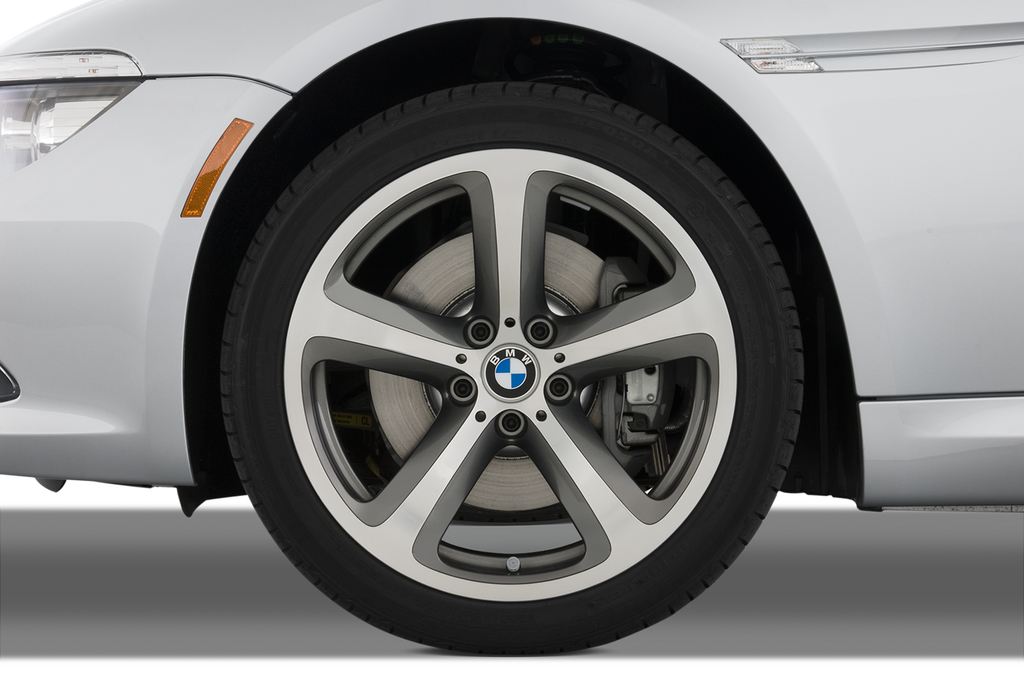 BMW 6 Series (Baujahr 2010) 650i  2 Türen Reifen und Felge