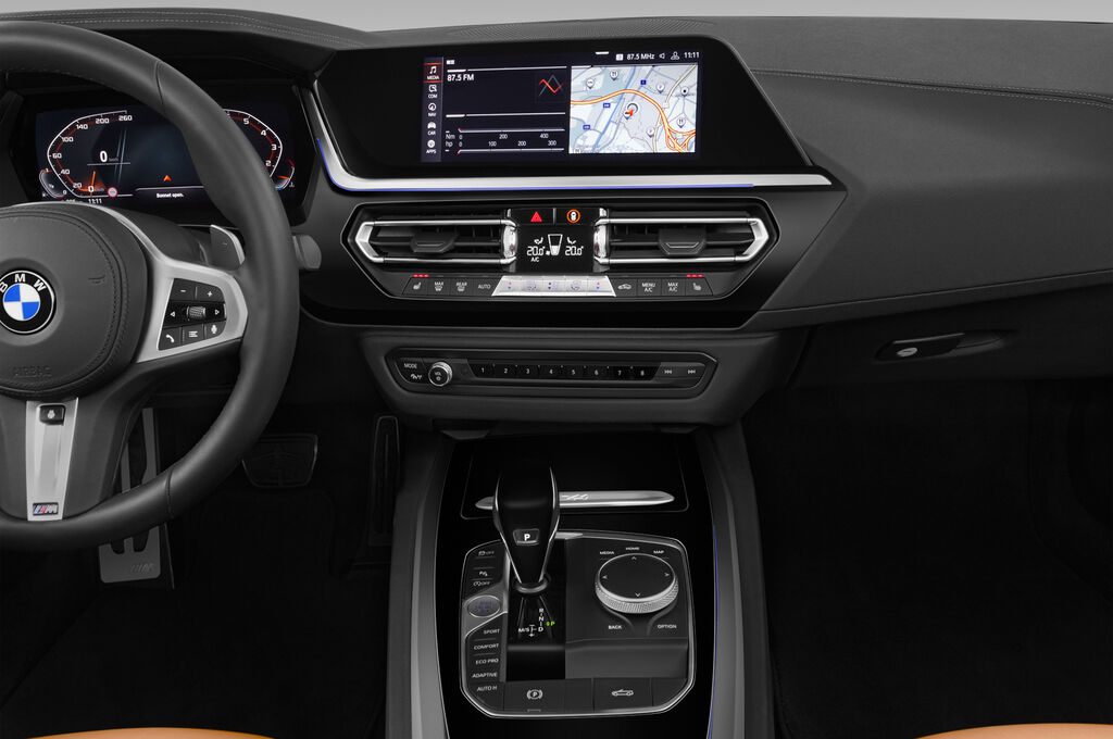 BMW Z4 (Baujahr 2019) M Performance 2 Türen Mittelkonsole