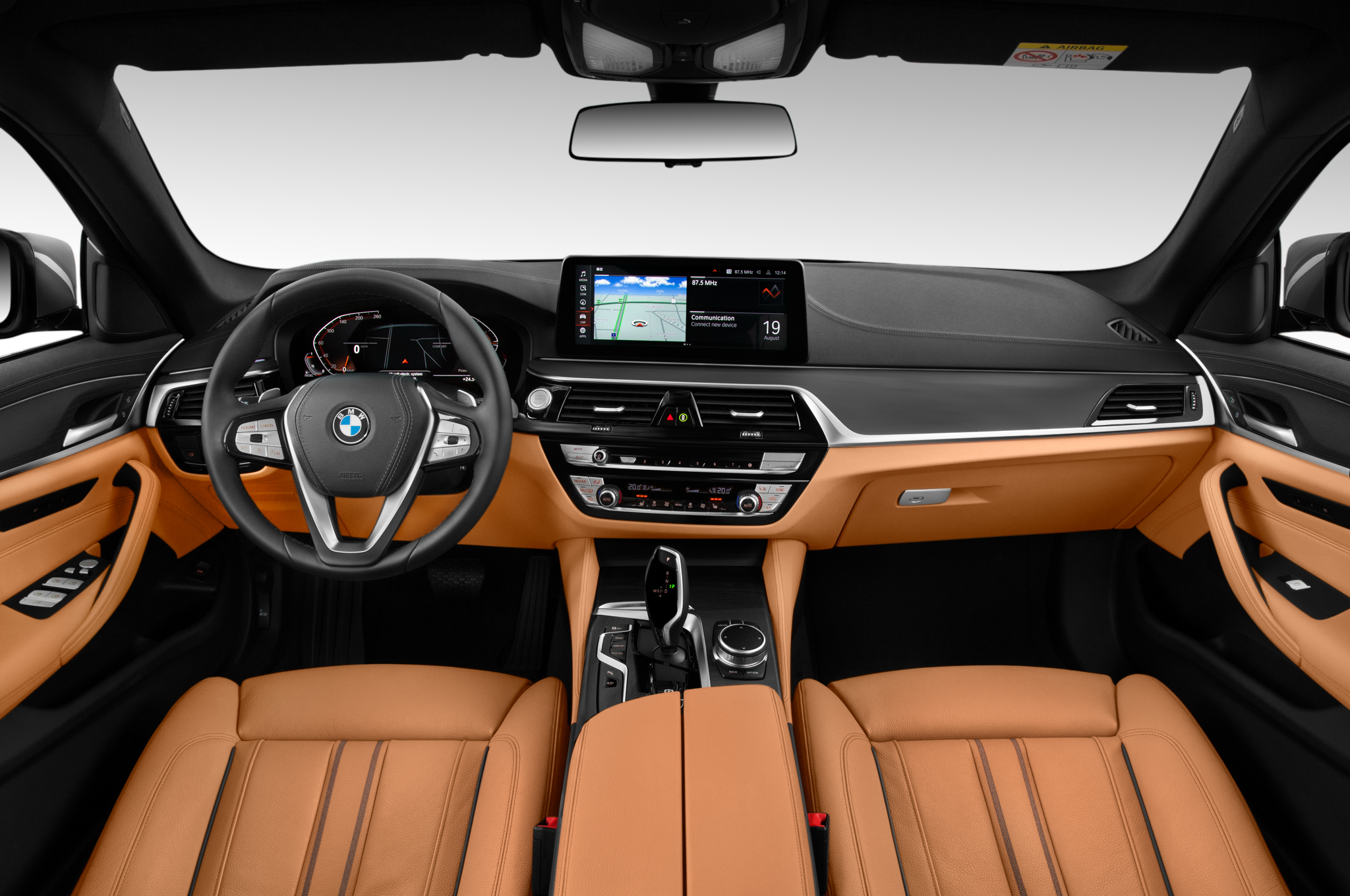 BMW 5 Series Touring (Baujahr 2020) Luxury Line 5 Türen Cockpit und Innenraum